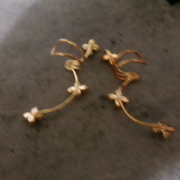 Vintage 14K Gold Over Sterling Silver Floral Ear Cuffs - Picture 4 of 5